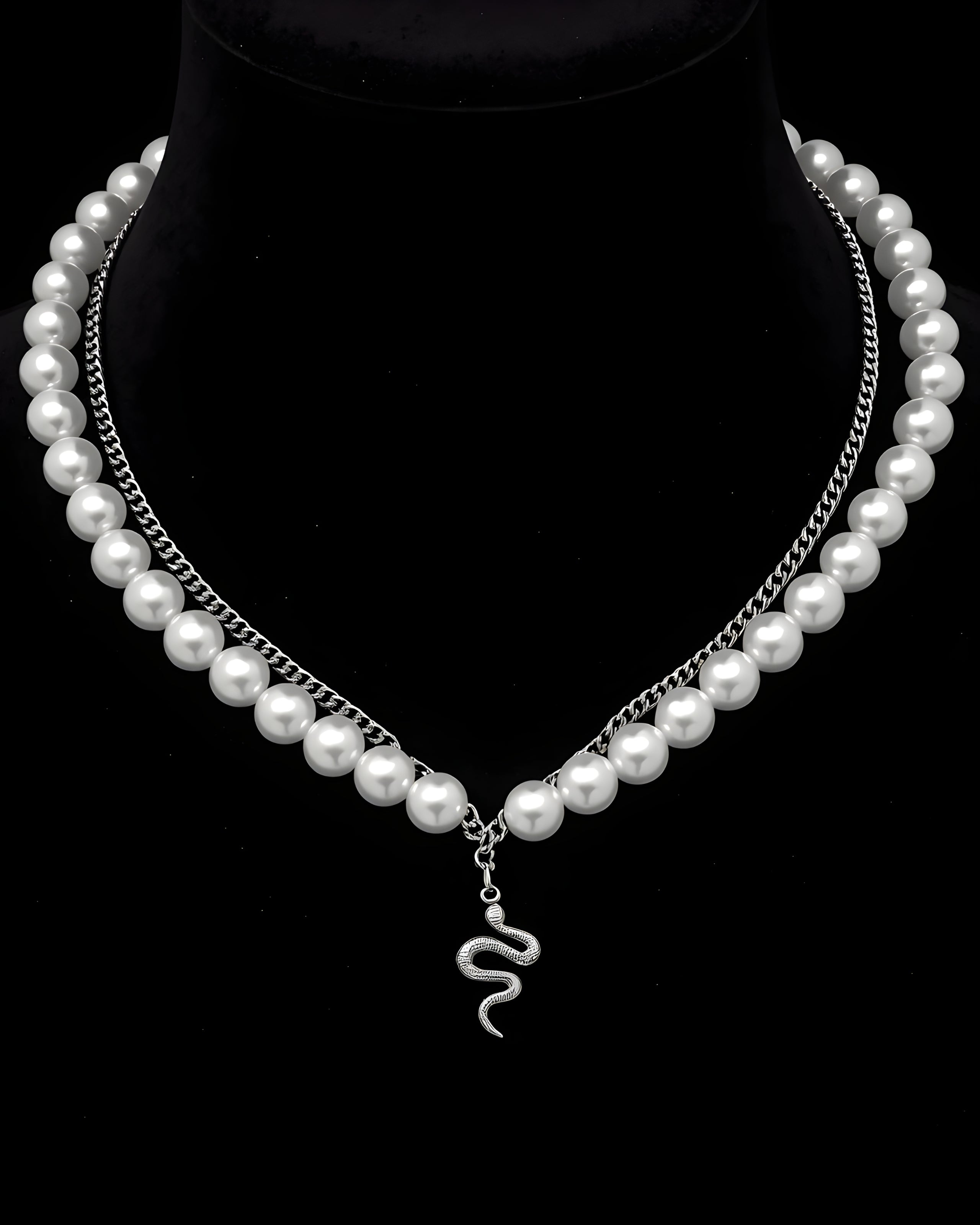 Collar Dúo de Perlas y Serpiente