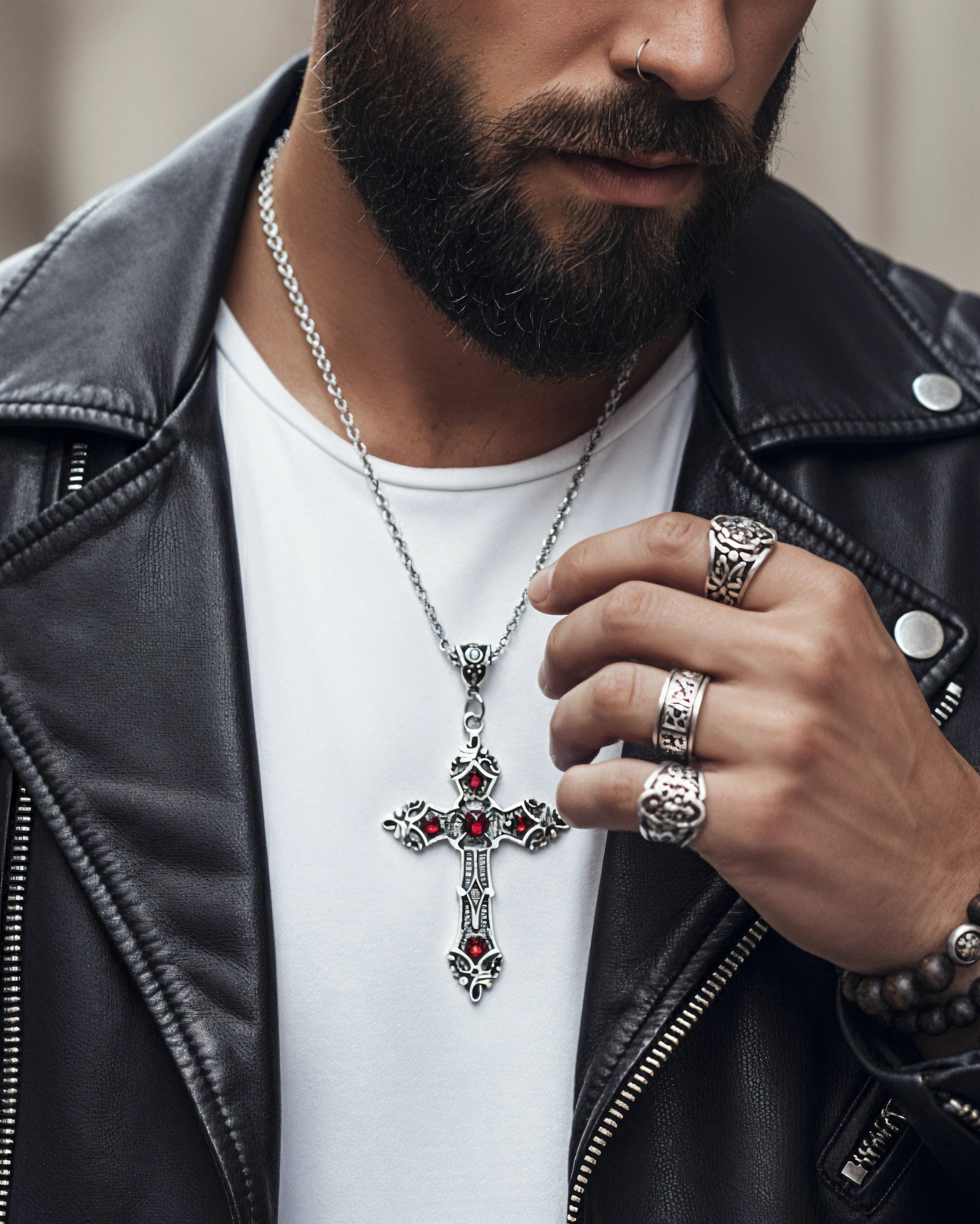 Collar Tenebris – Donde la fe encuentra la oscuridad