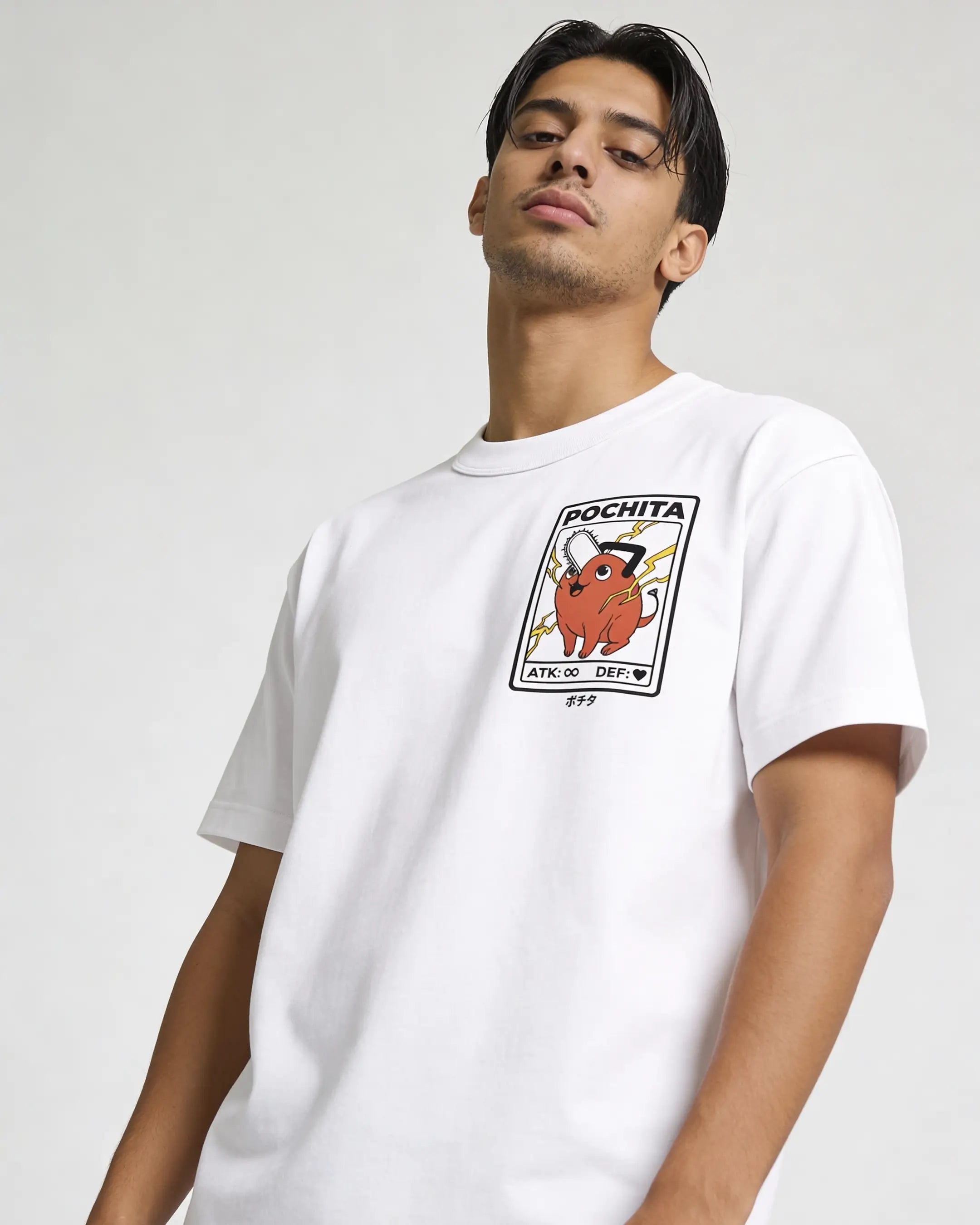 Playera Pochita Card – Chainsaw Man