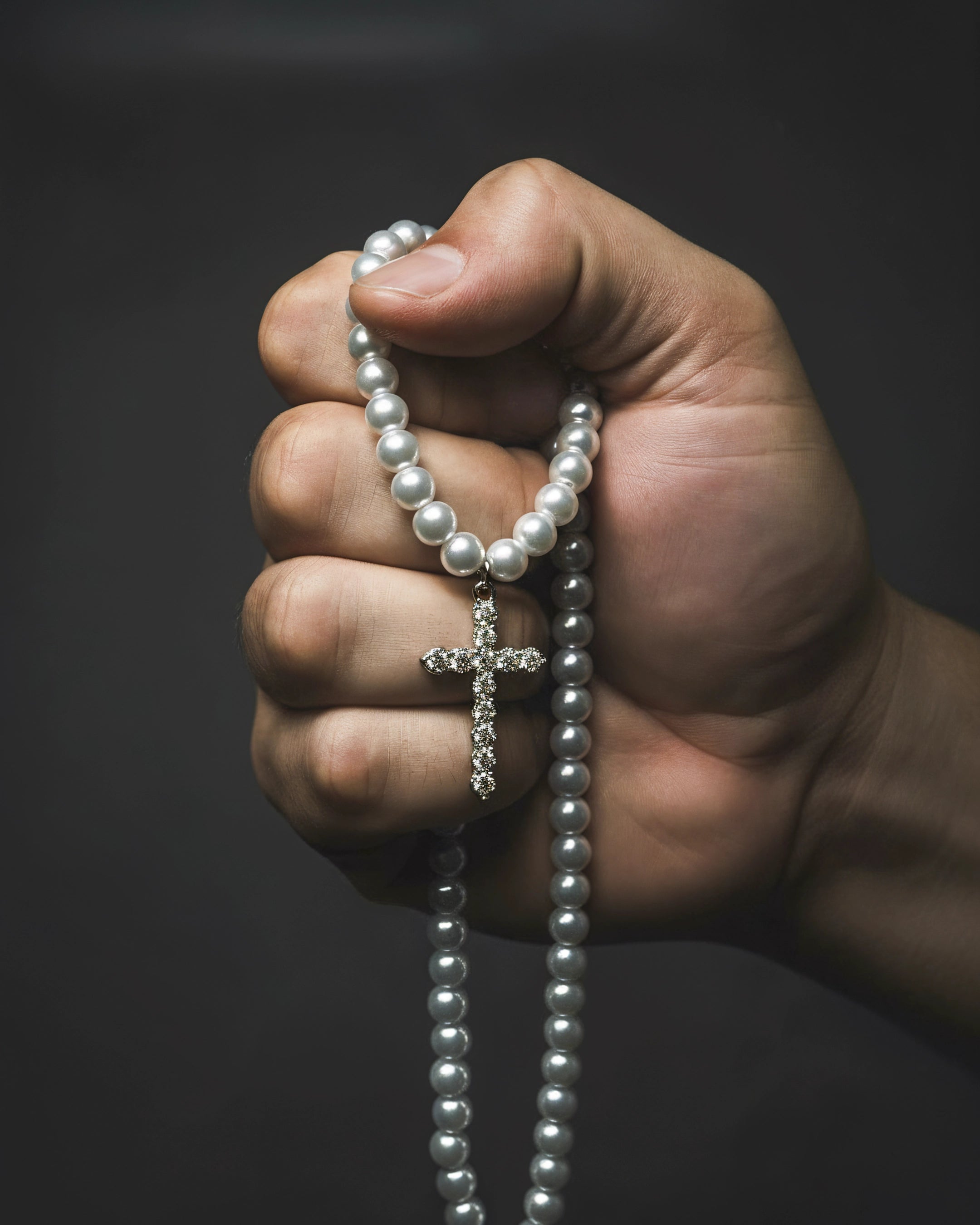 Collar Perlas con Cruz