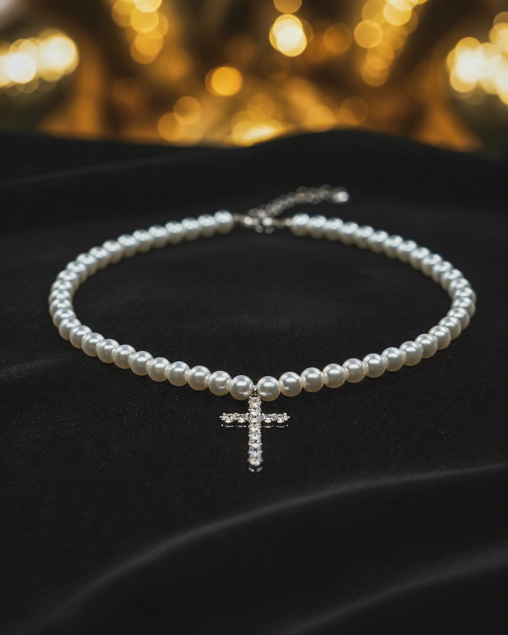 Collar Perlas con Cruz
