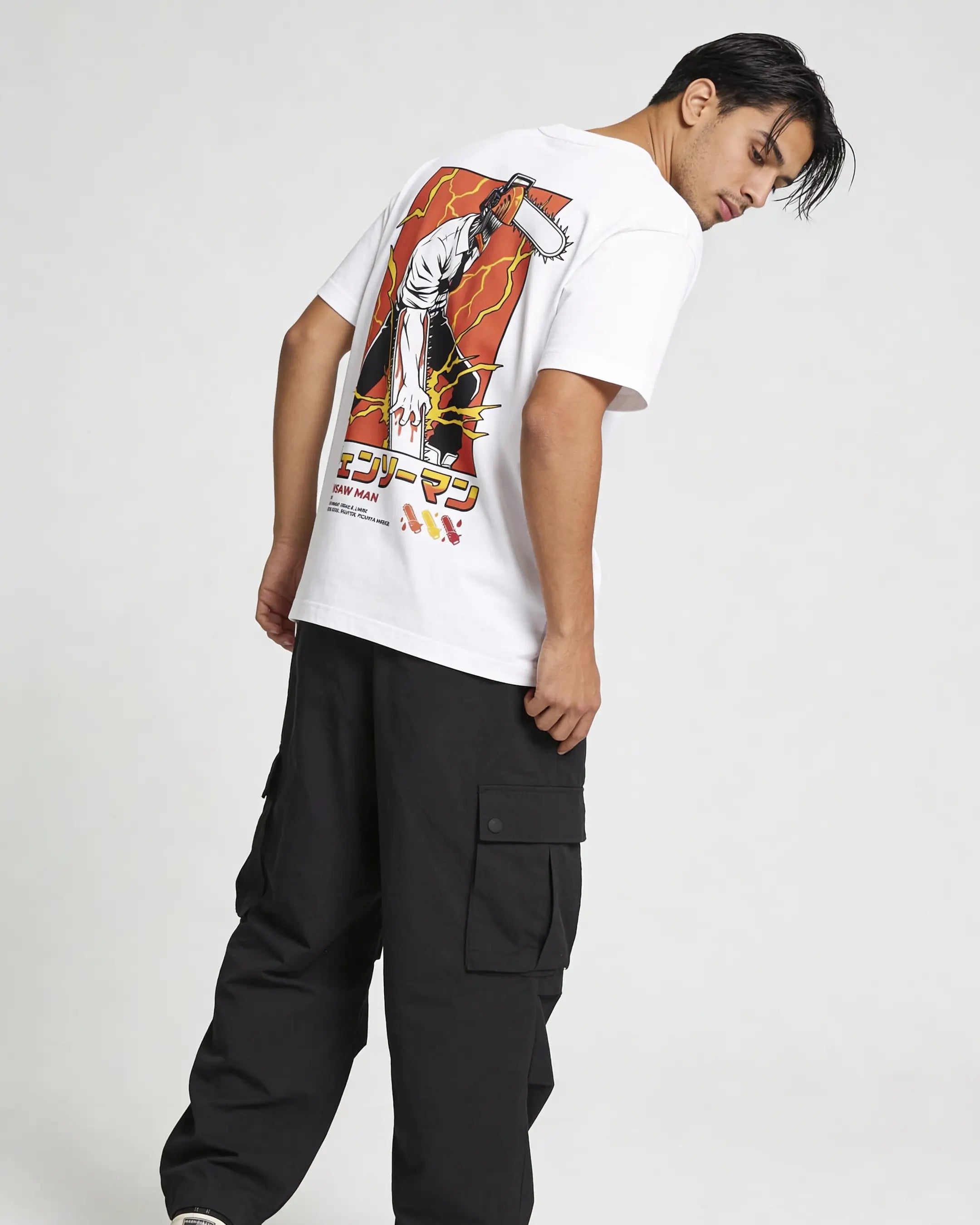 Playera Pochita Card – Chainsaw Man