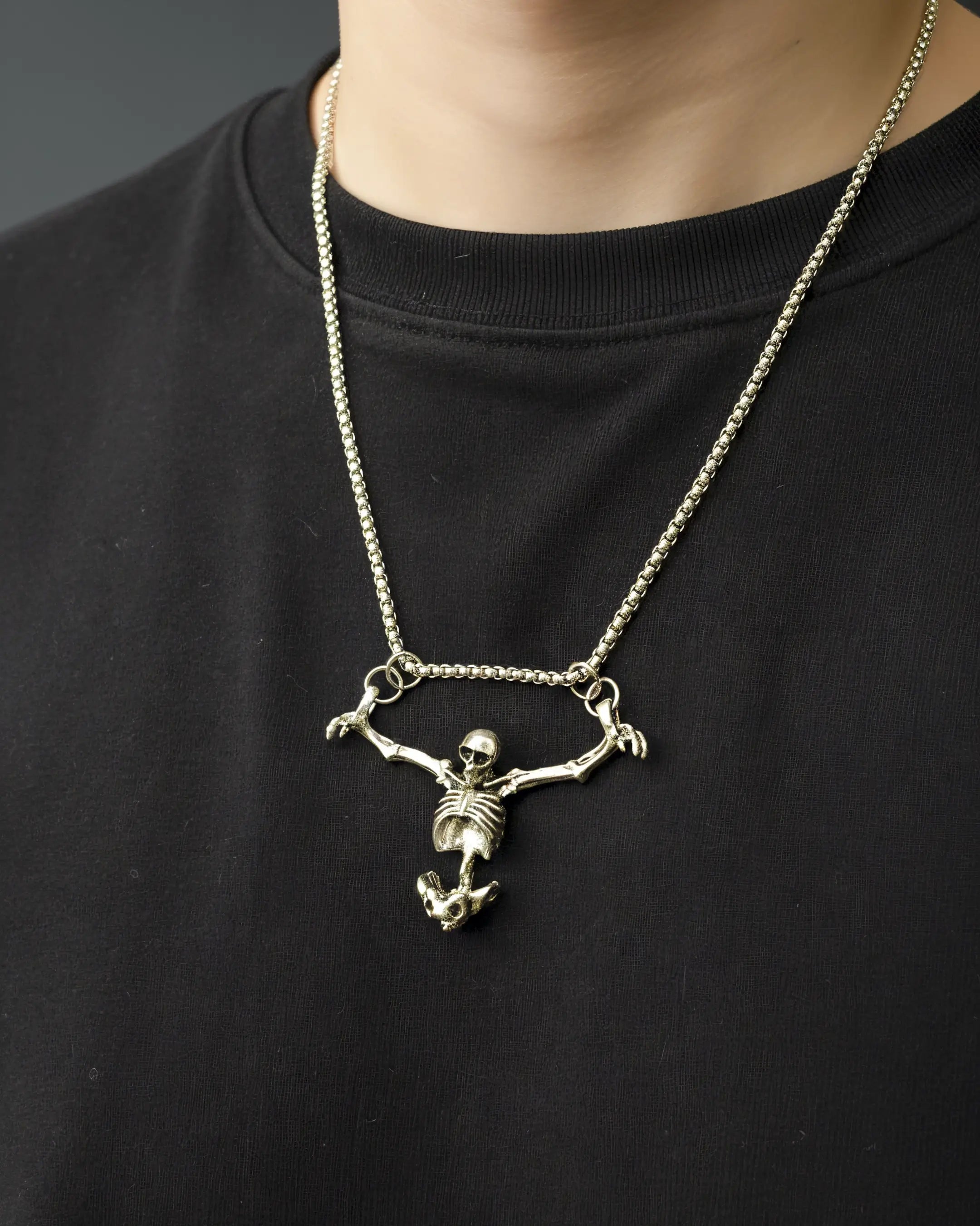 Collar Prisoner