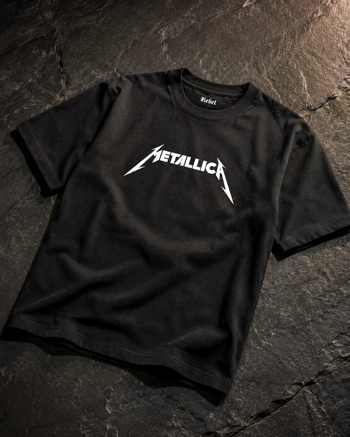Playera Metallica – Esqueletos en Llamas