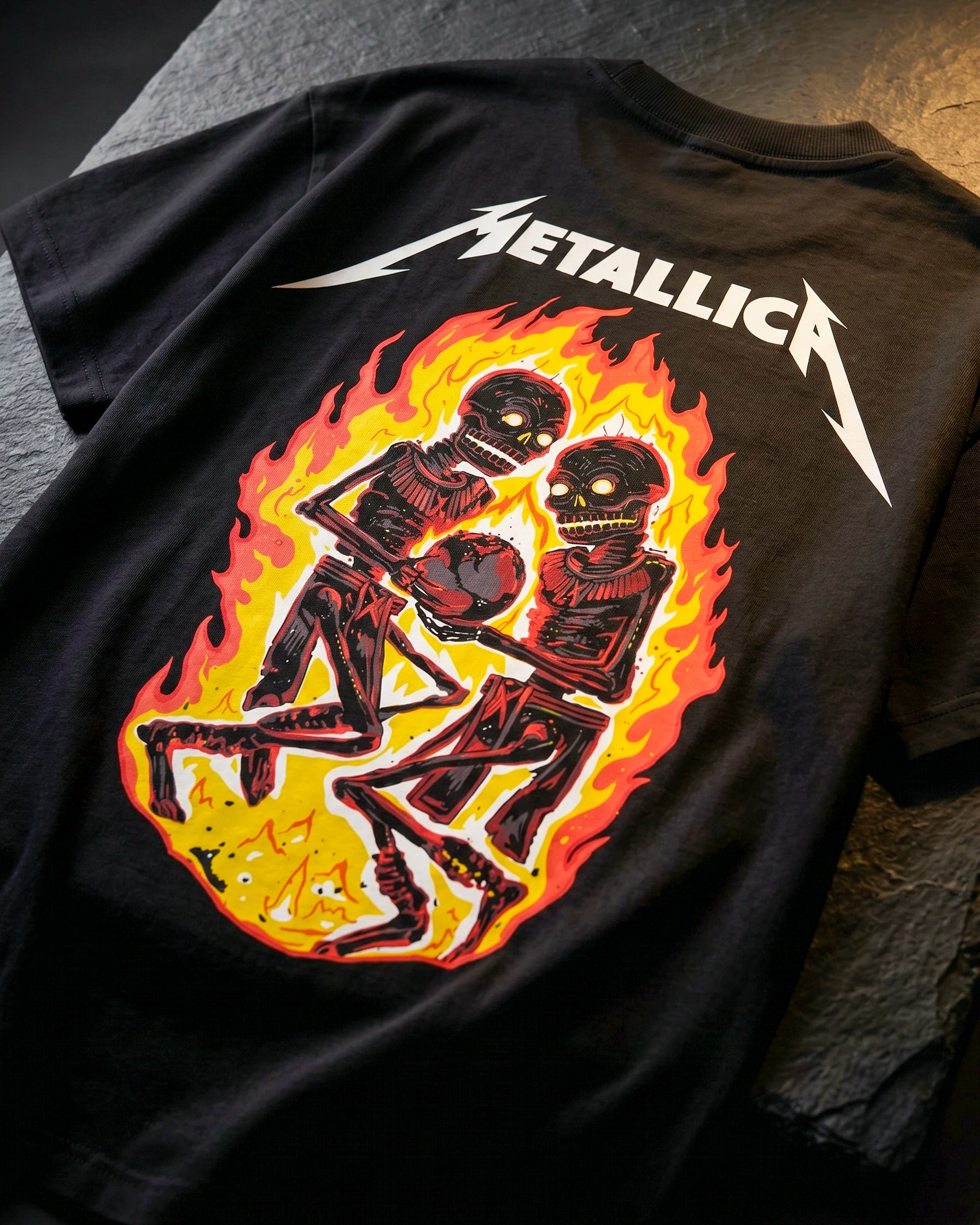 Playera Metallica – Esqueletos en Llamas