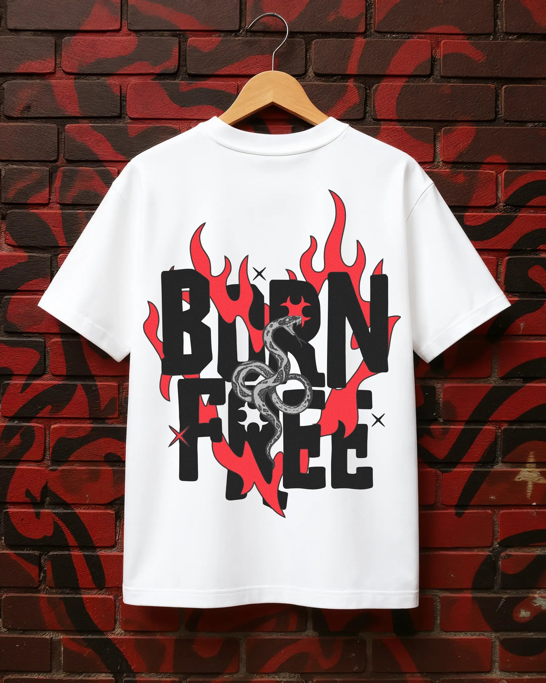 Playera Born Free – Wild & Unchained