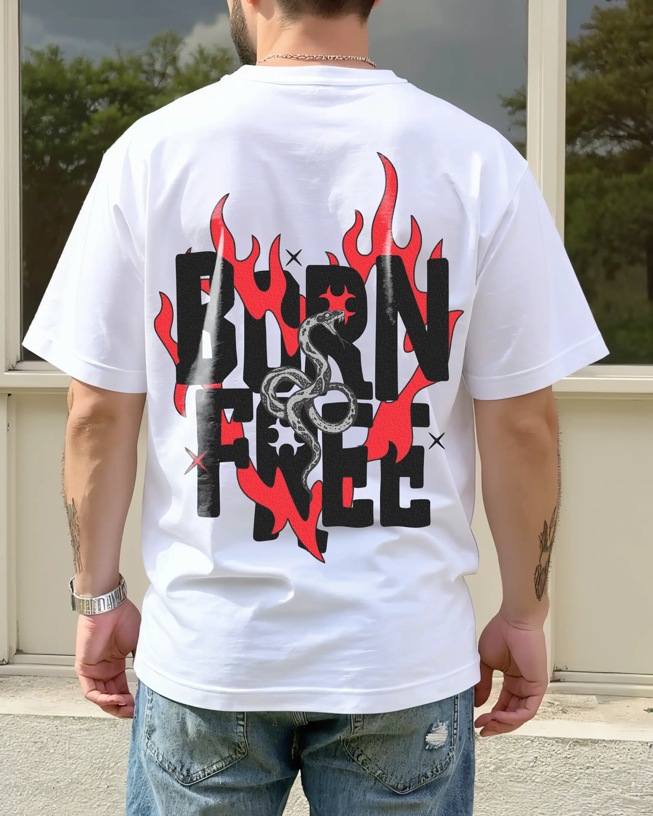 Playera Born Free – Wild & Unchained