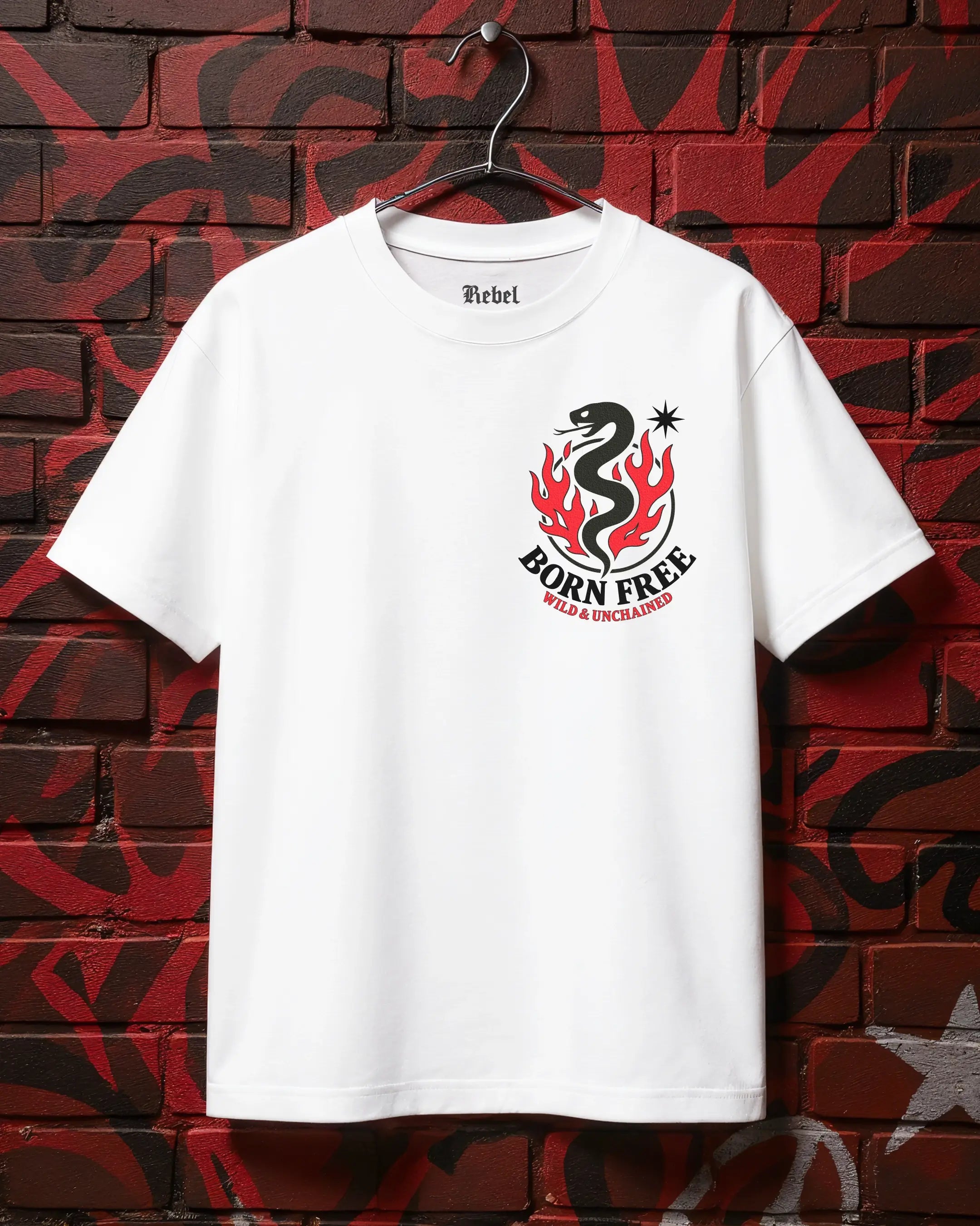Playera Born Free – Wild & Unchained