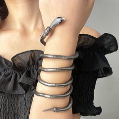 Accesorio de serpiente 🐍 - My Rebel Shop