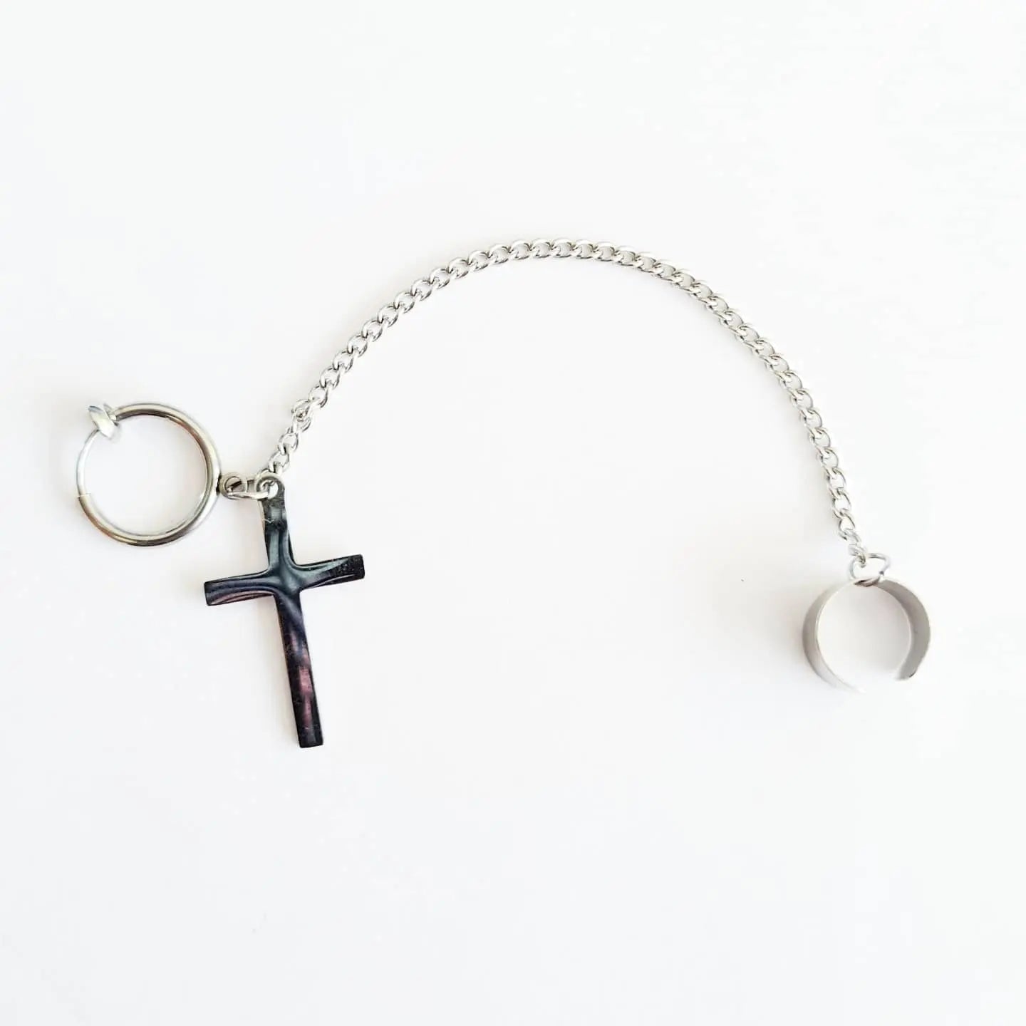 Arete doble de cruz con cadena - My Rebel Shop