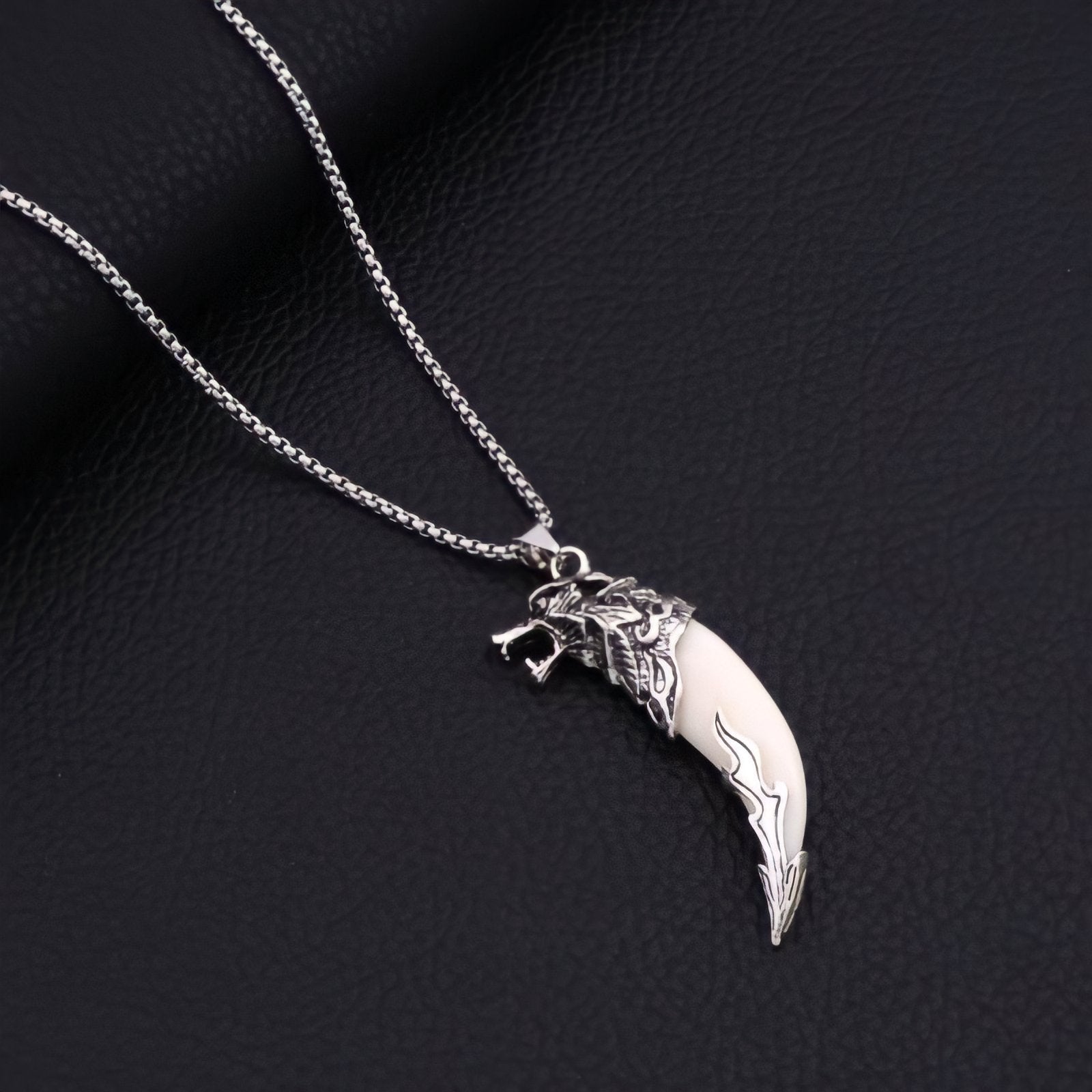 Collar Garra de Lobo - My Rebel Shop