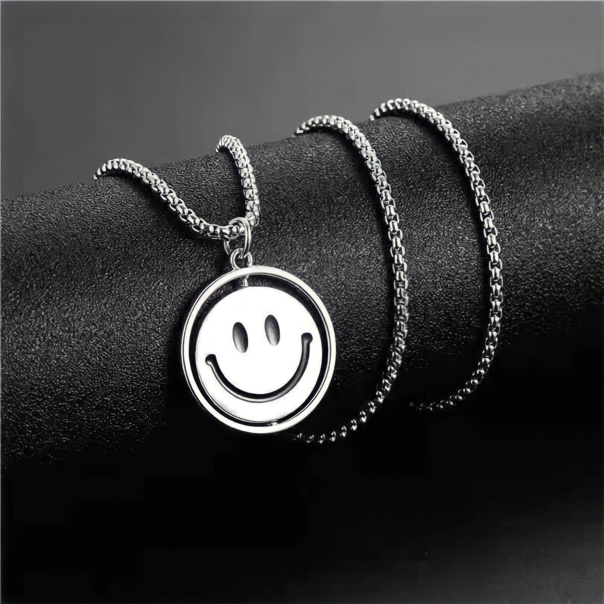 Collar Giratorio Happy/Sad - My Rebel Shop