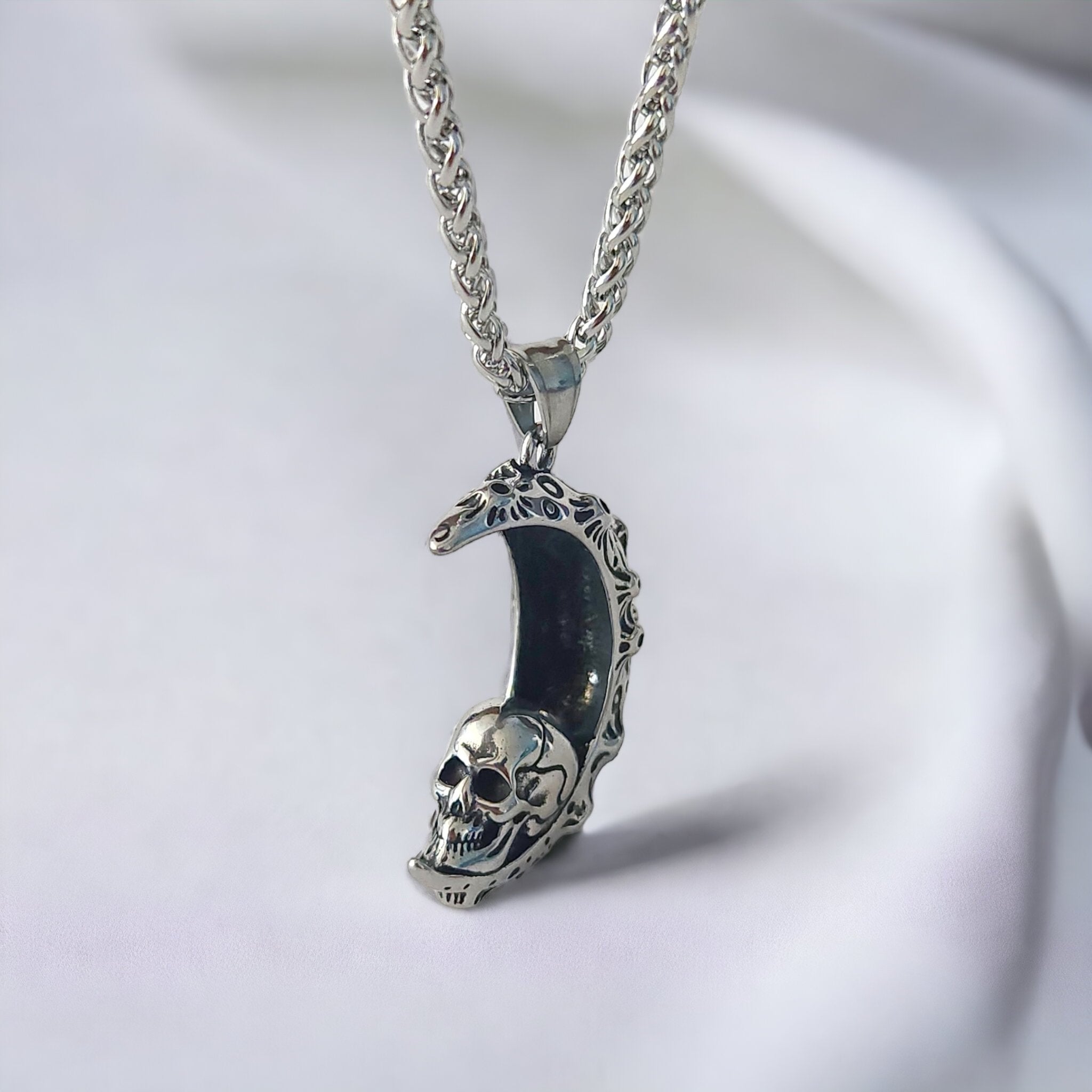 Collar Skull Moon - My Rebel Shop