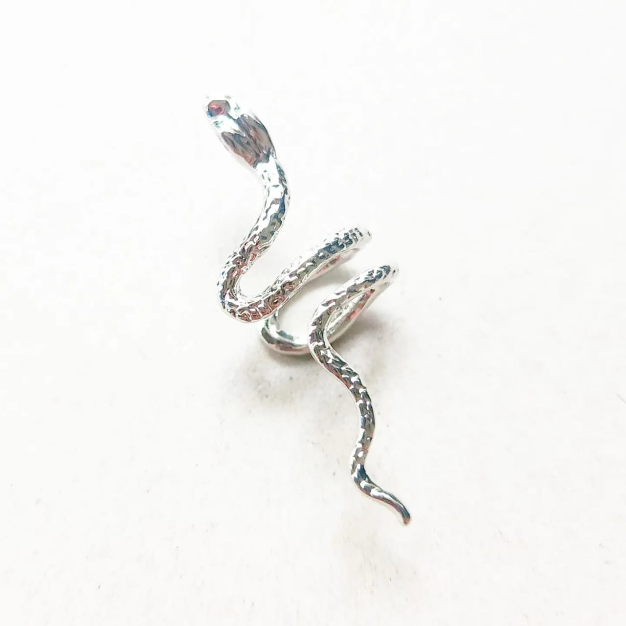 Piercing hélix de serpiente sin perforación - My Rebel Shop